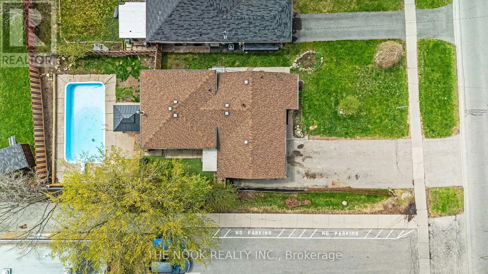 437 Adelaide Avenue E, Oshawa, Ontario  L1G 2A4 - Photo 1 - E12133027