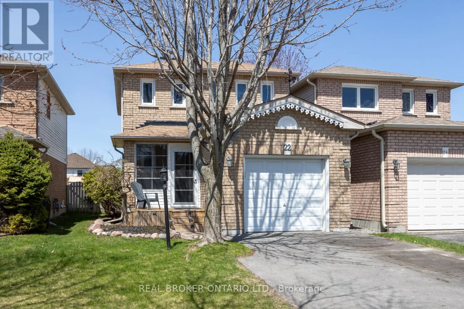 22 Willey Drive, Clarington, Ontario  L1C 4Z7 - Photo 3 - E12133081