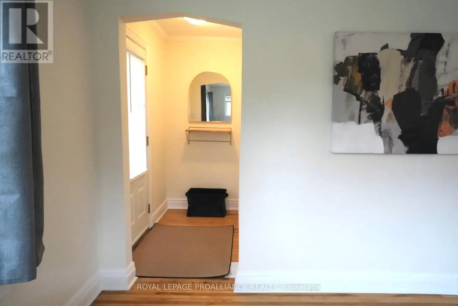 384 D'arcy Street, Cobourg, Ontario  K9A 4A5 - Photo 3 - X12133231