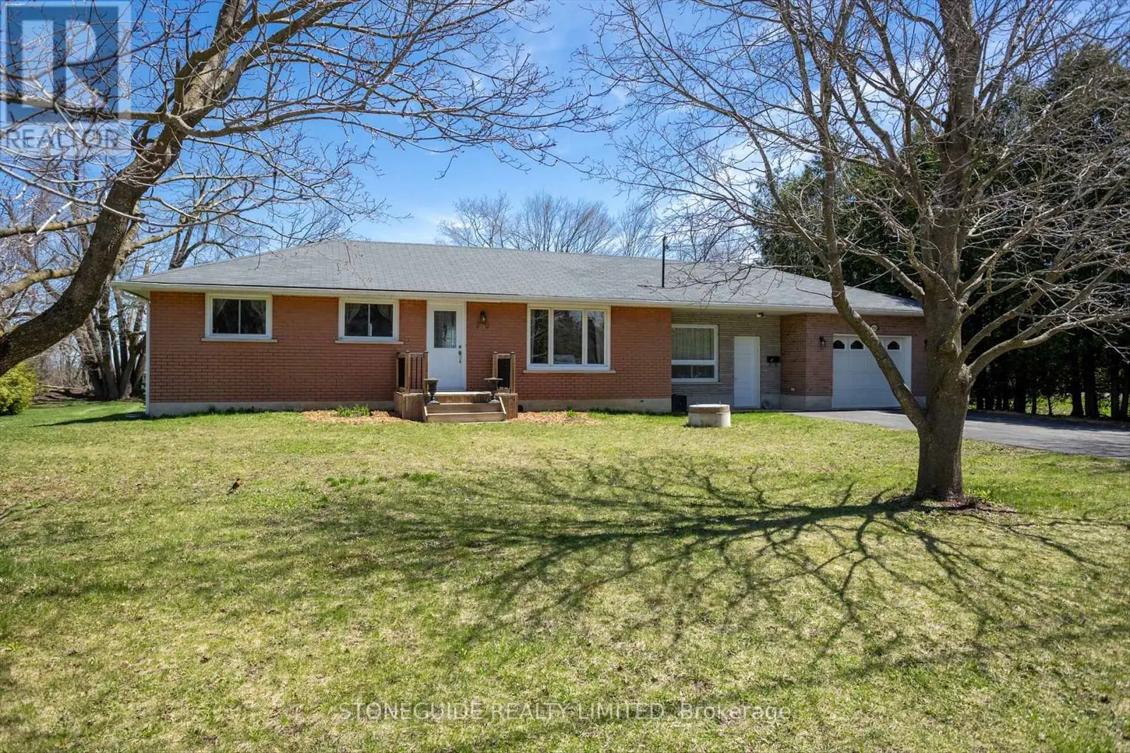 750 Baltic Drive, Selwyn, Ontario  K9L 1L7 - Photo 1 - X12133403