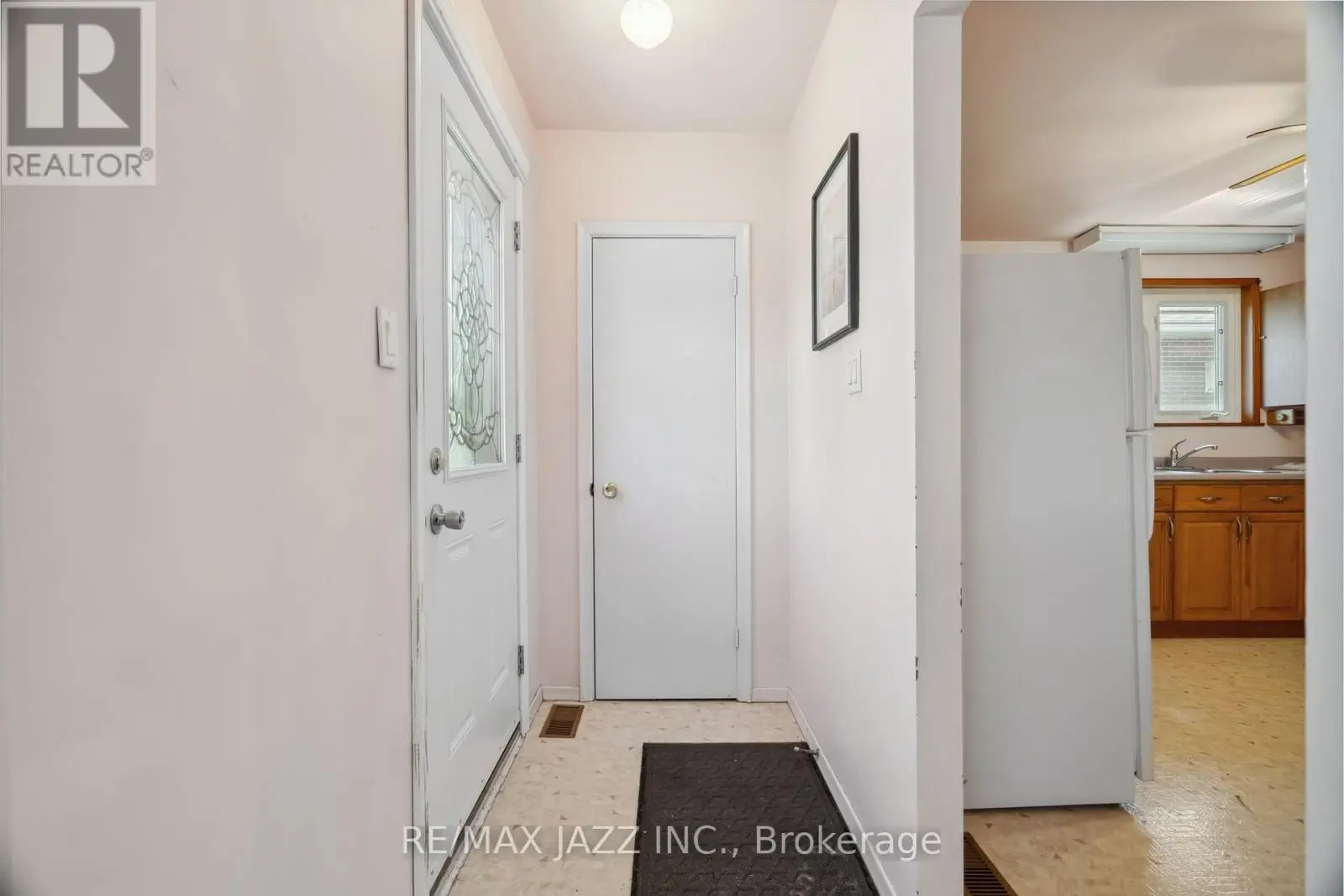 368 Wolfe Street, Oshawa, Ontario  L1H 3V1 - Photo 3 - E12133642