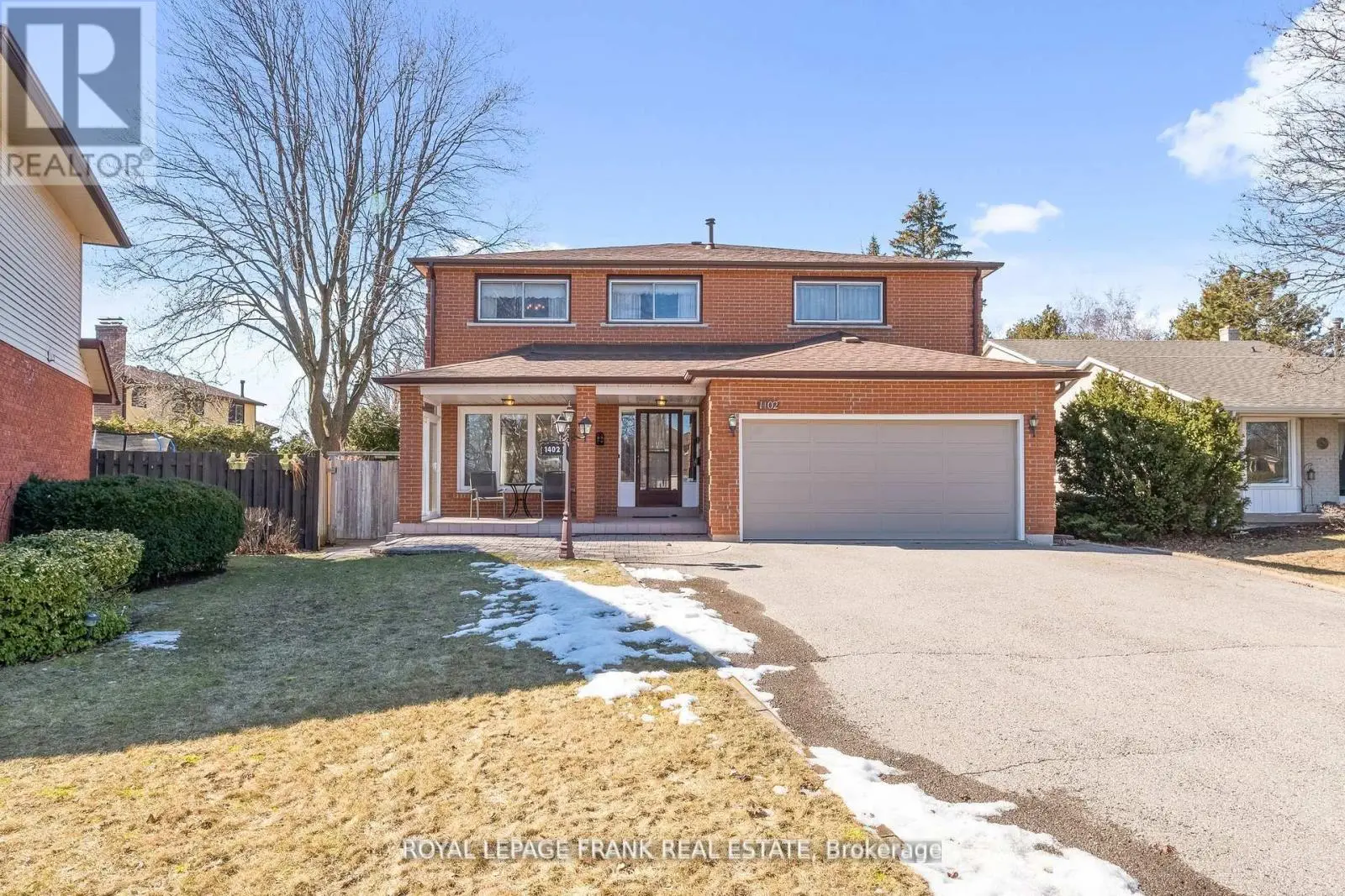 1402 Manitou Drive, Oshawa, Ontario  L1G 7P7 - Photo 1 - E12133858