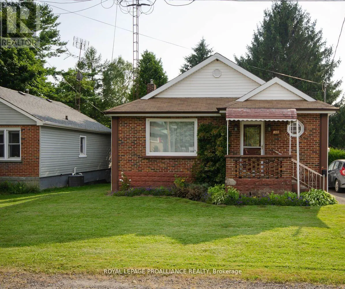 160 Hope Street N, Port Hope, Ontario  L1A 2P1 - Photo 3 - X12133807