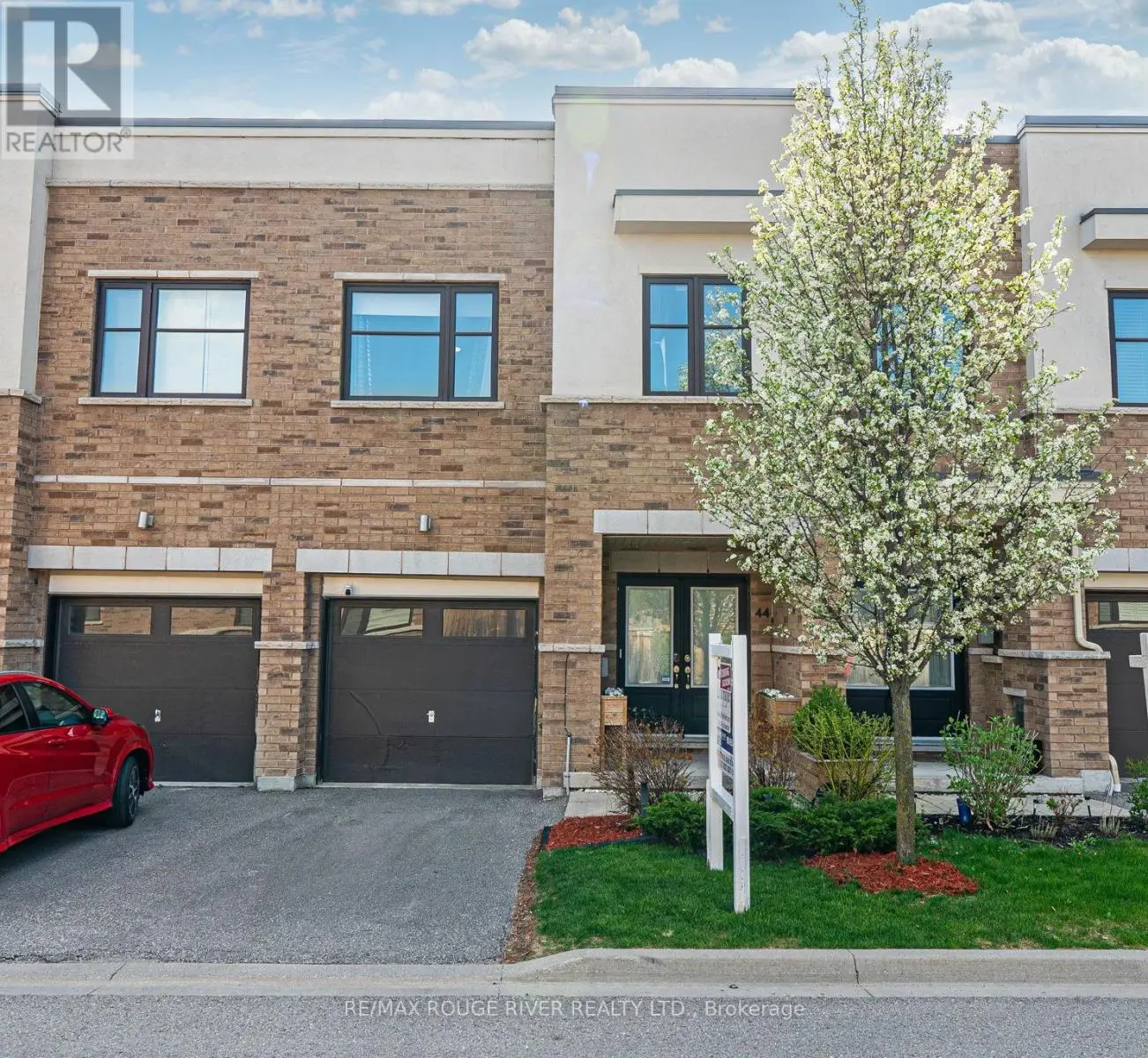 44 Jerseyville Way, Whitby, Ontario  L1N 0L7 - Photo 1 - E12133963