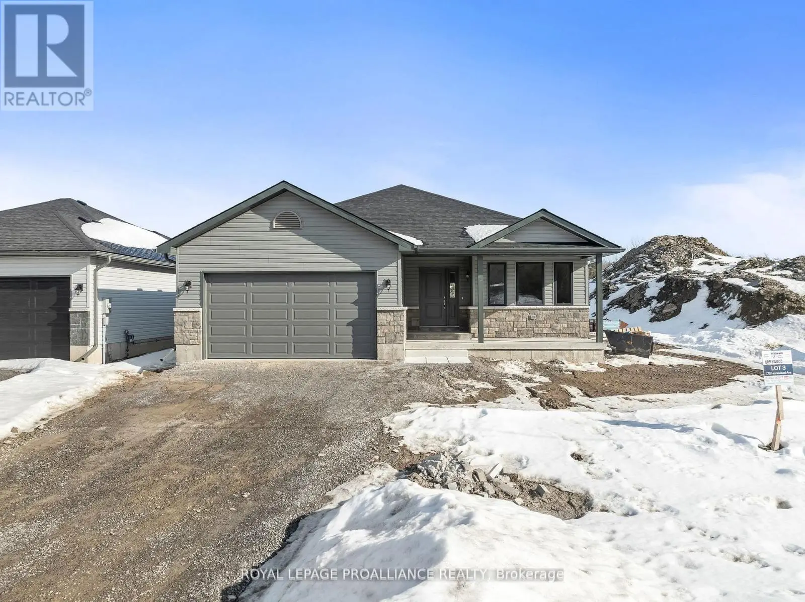 180 Homewood Avenue, Trent Hills, Ontario  K0L 1Y0 - Photo 2 - X12134005