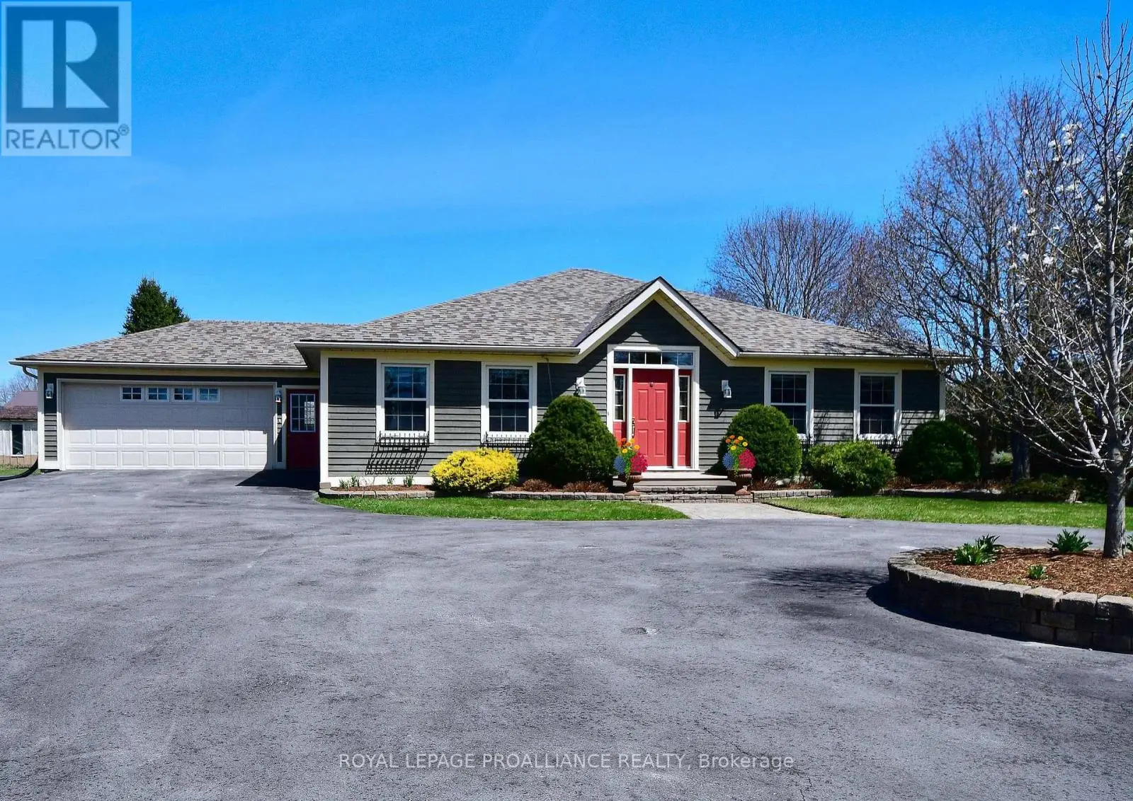 3177 Harwood Road, Hamilton Township, Ontario  K0K 1C0 - Photo 1 - X12134061