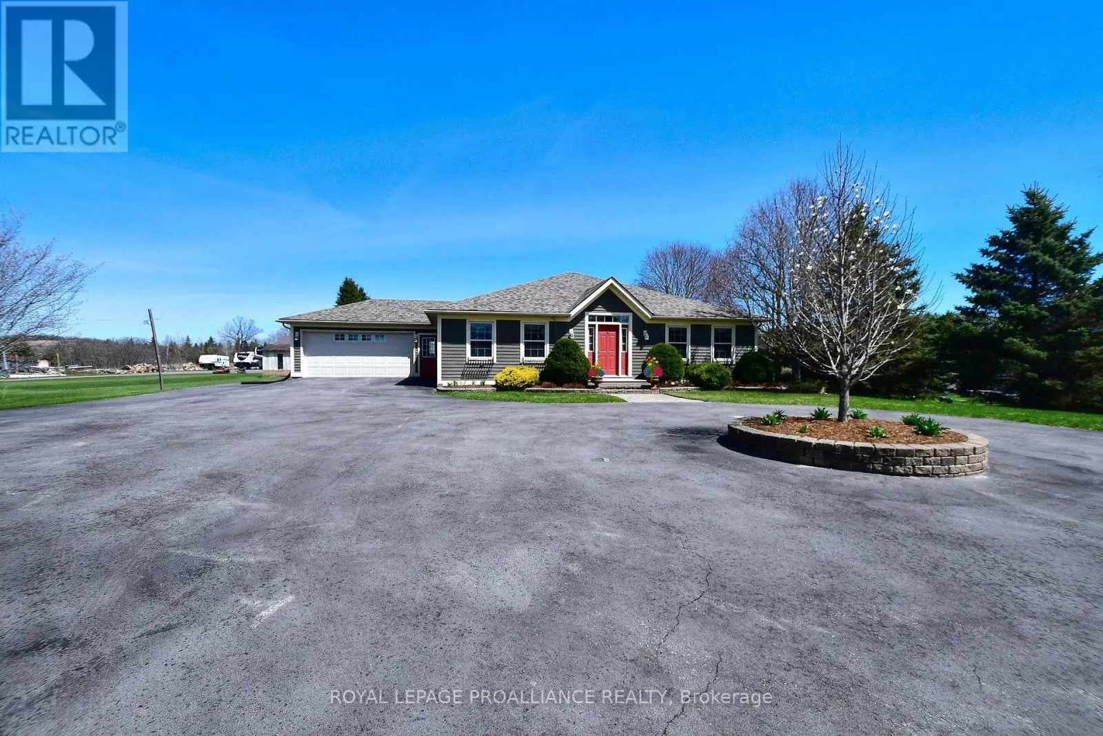 3177 Harwood Road, Hamilton Township, Ontario  K0K 1C0 - Photo 2 - X12134061