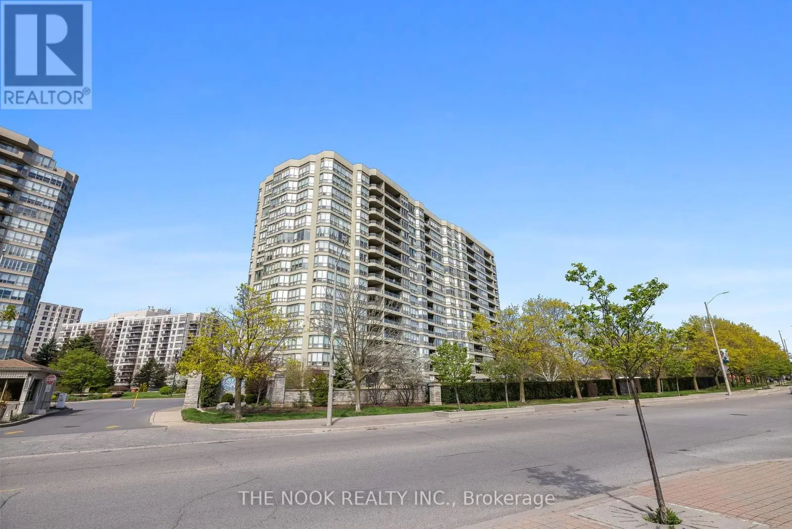 303 - 1890 Valley Farm Road, Pickering, Ontario  L1V 6B4 - Photo 2 - E12134212