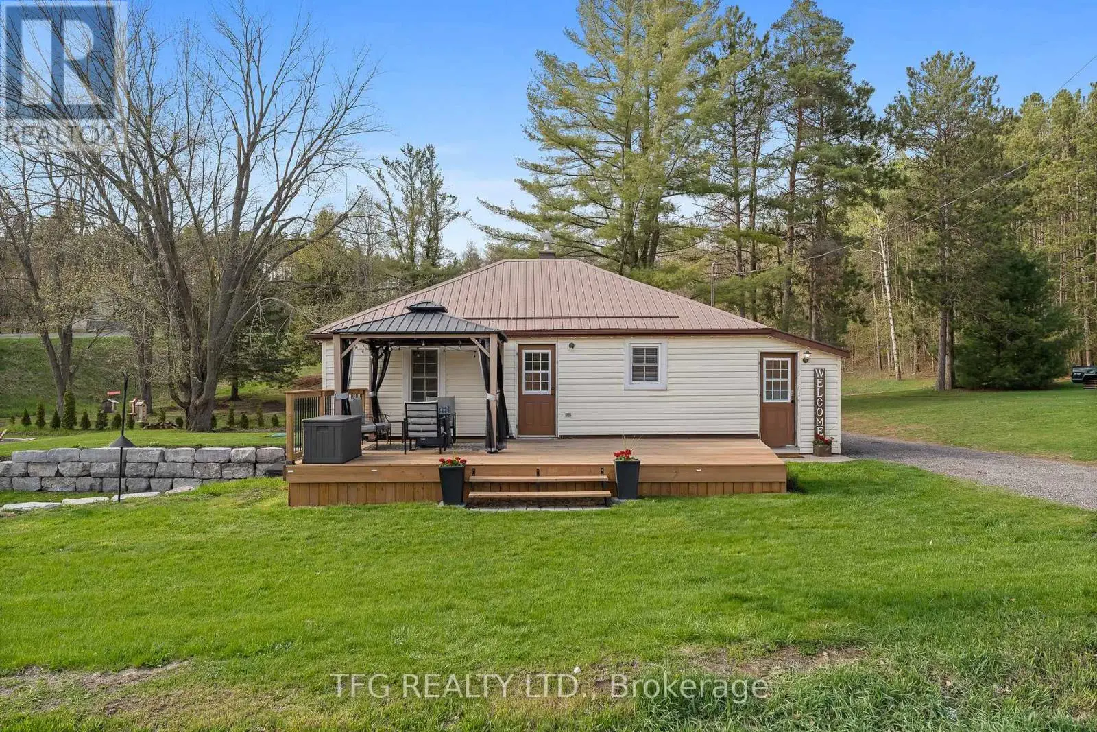 4190 Wright Road, Port Hope, Ontario  L0A 1B0 - Photo 1 - X12134284
