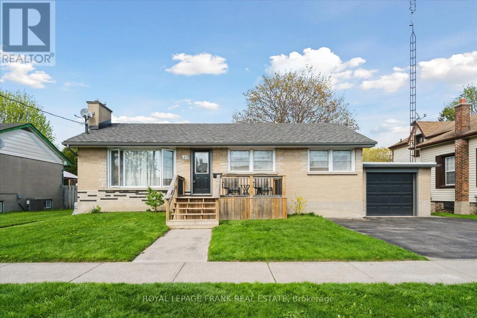 109 Ontario Street, Clarington, Ontario  L1C 2T3 - Photo 1 - E12134340