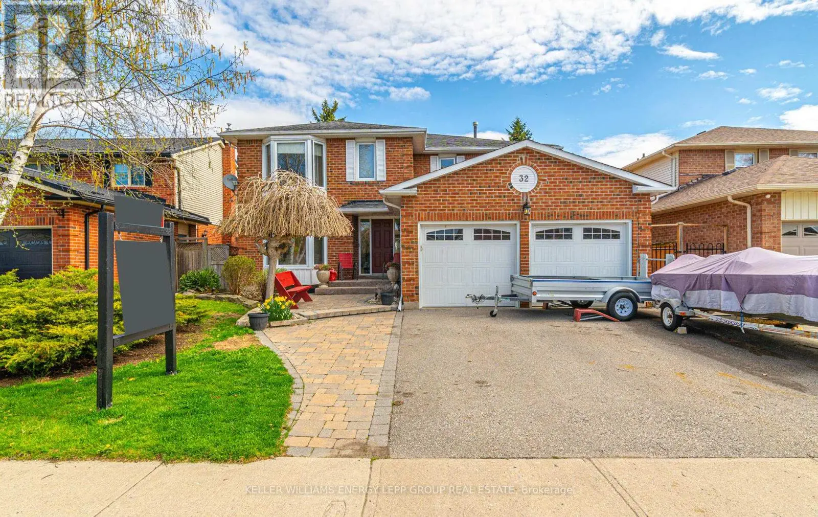 32 Farrow Crescent, Ajax, Ontario  L1S 4W6 - Photo 1 - E12134508