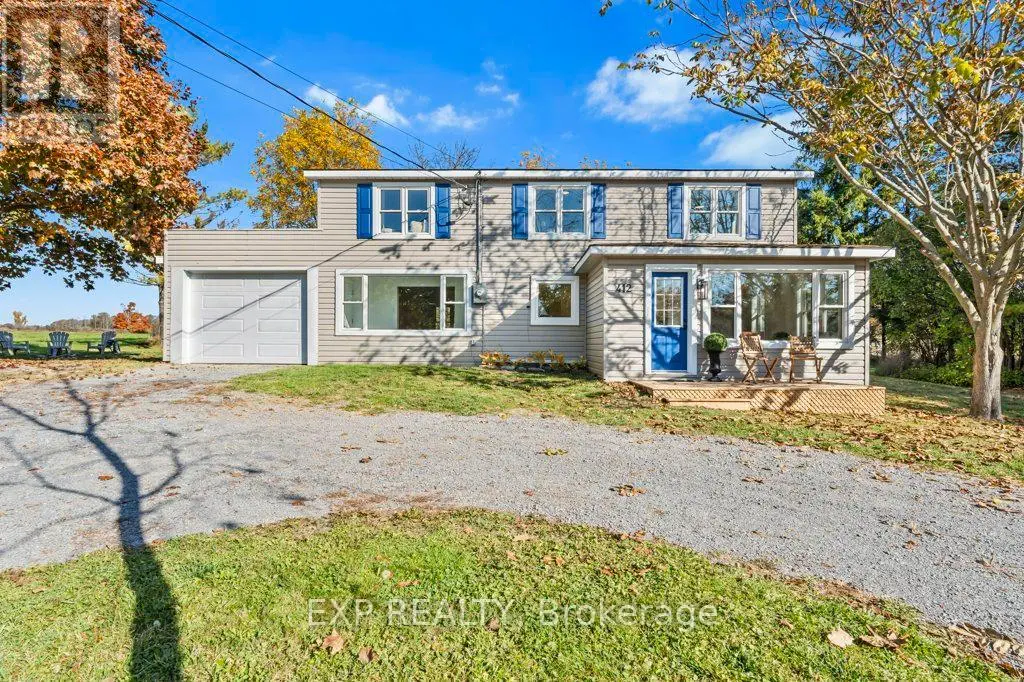 412 Bloomfield Main Street, Prince Edward County, Ontario  K0K 1G0 - Photo 2 - X12134417
