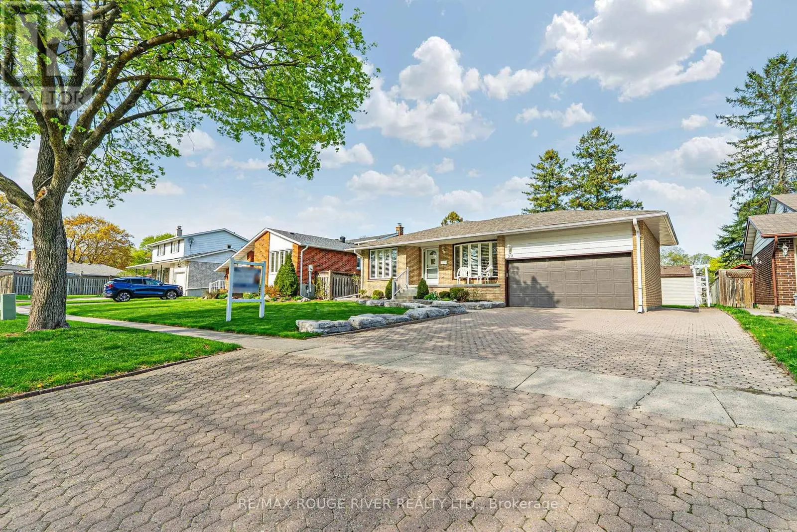 59 Brunswick Street, Oshawa, Ontario  L1H 6P2 - Photo 1 - E12134981