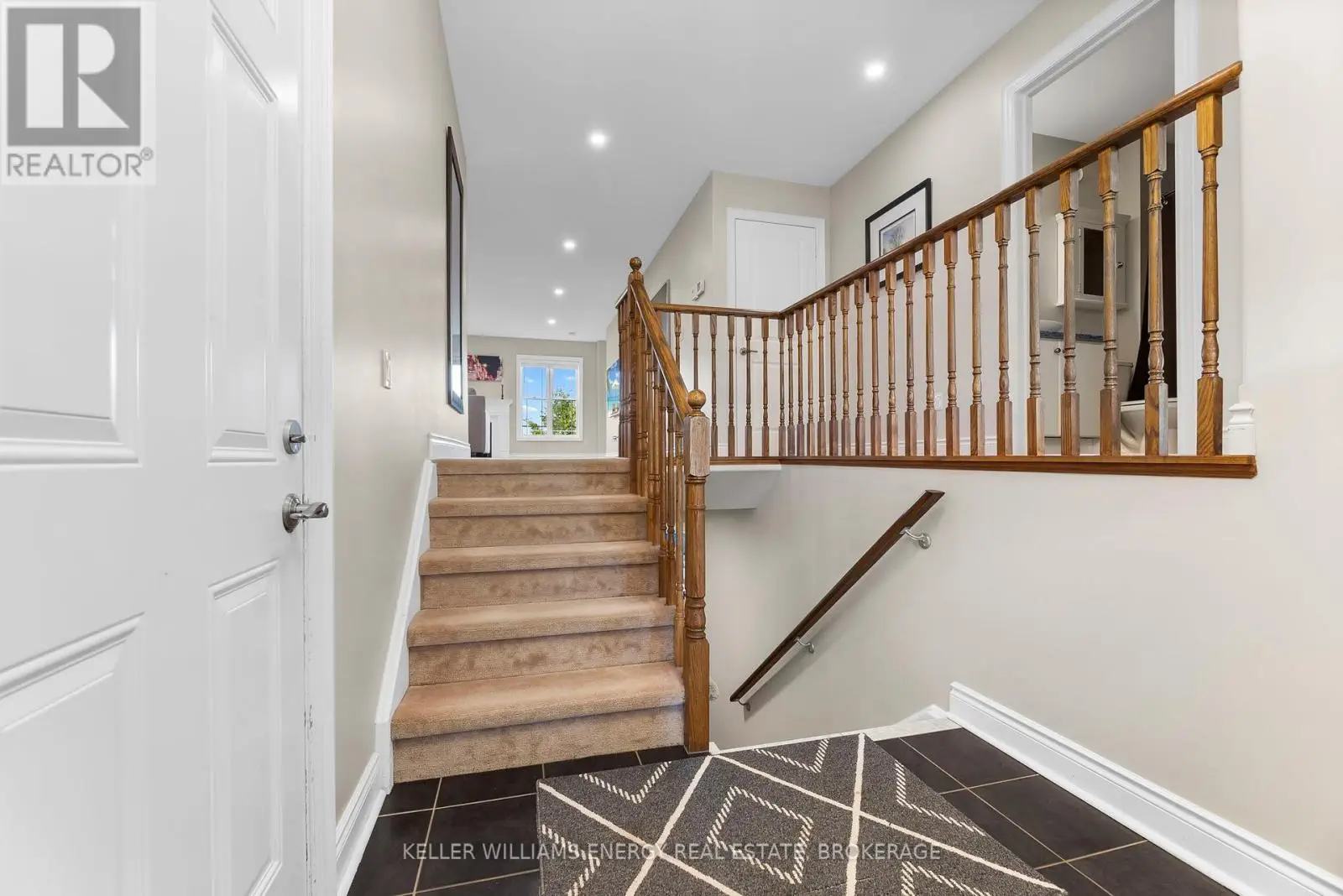 104 Bowen Drive, Peterborough North, Ontario  K9H 0B8 - Photo 3 - X12135070