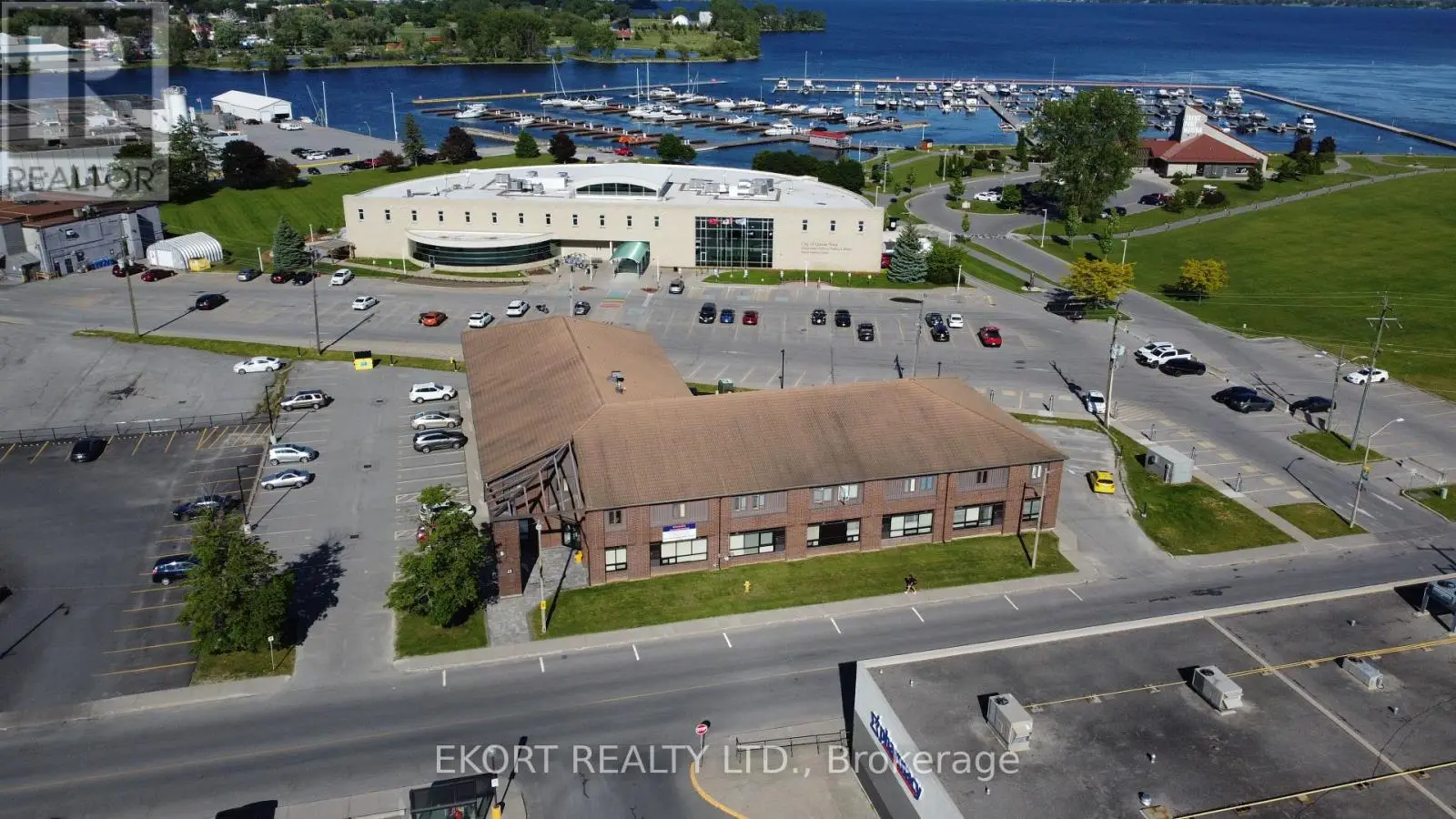 110 - 5 Creswell Drive, Quinte West, Ontario  K8V 6H5 - Photo 1 - X12135308