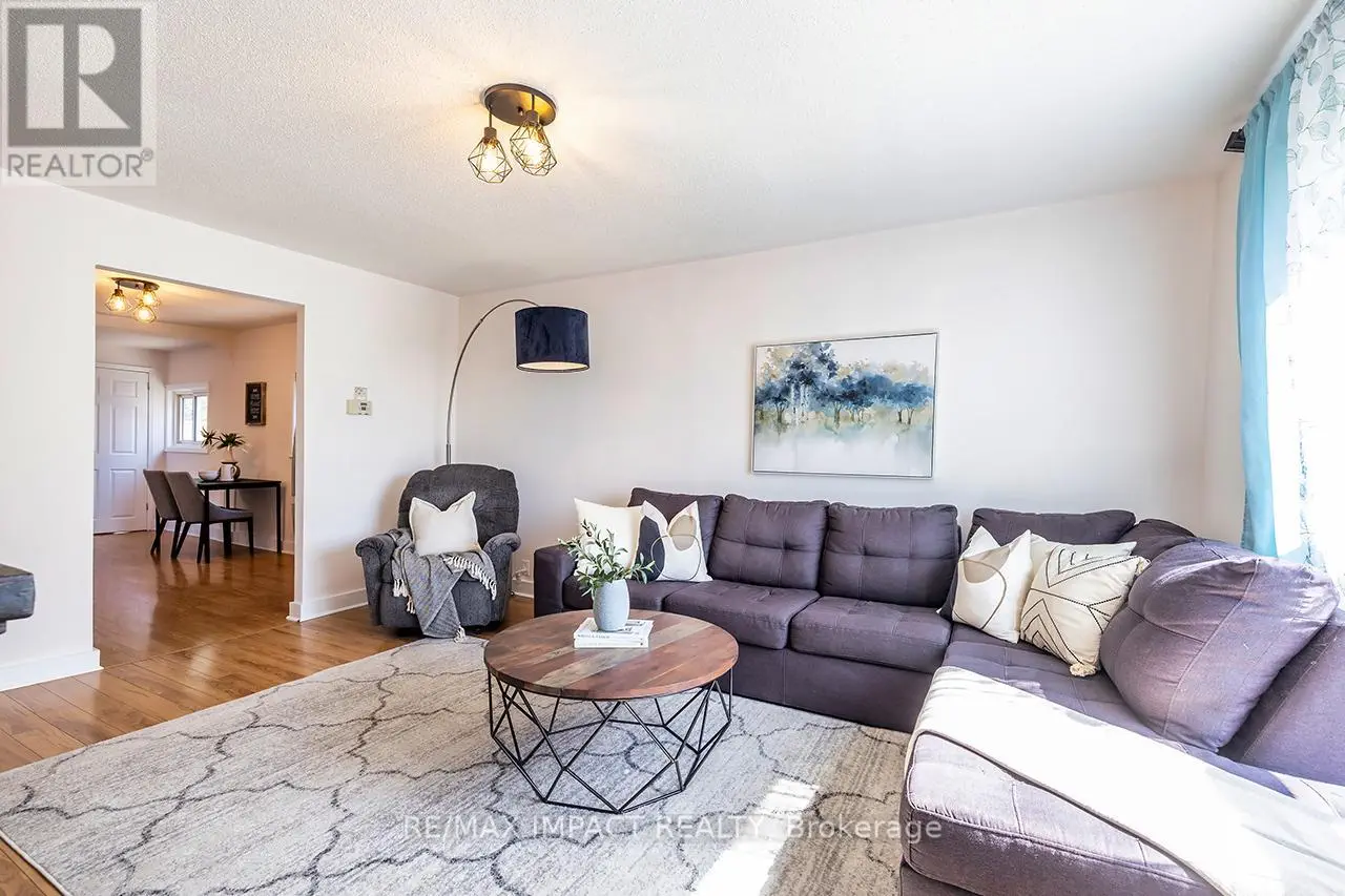 211 James Street, Oshawa, Ontario  L1H 4Y4 - Photo 3 - E12130037