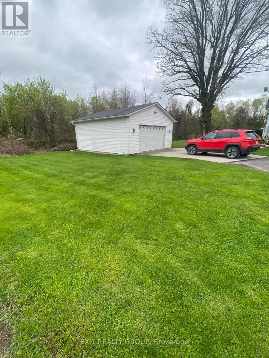 87 Bernard Long Road, Quinte West, Ontario  K8V 5P6 - Photo 3 - X12136223