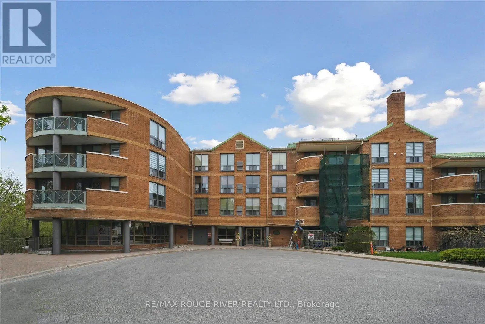 210 - 30 Wilson Street, Markham, Ontario  L3P 1N1 - Photo 3 - N12136290