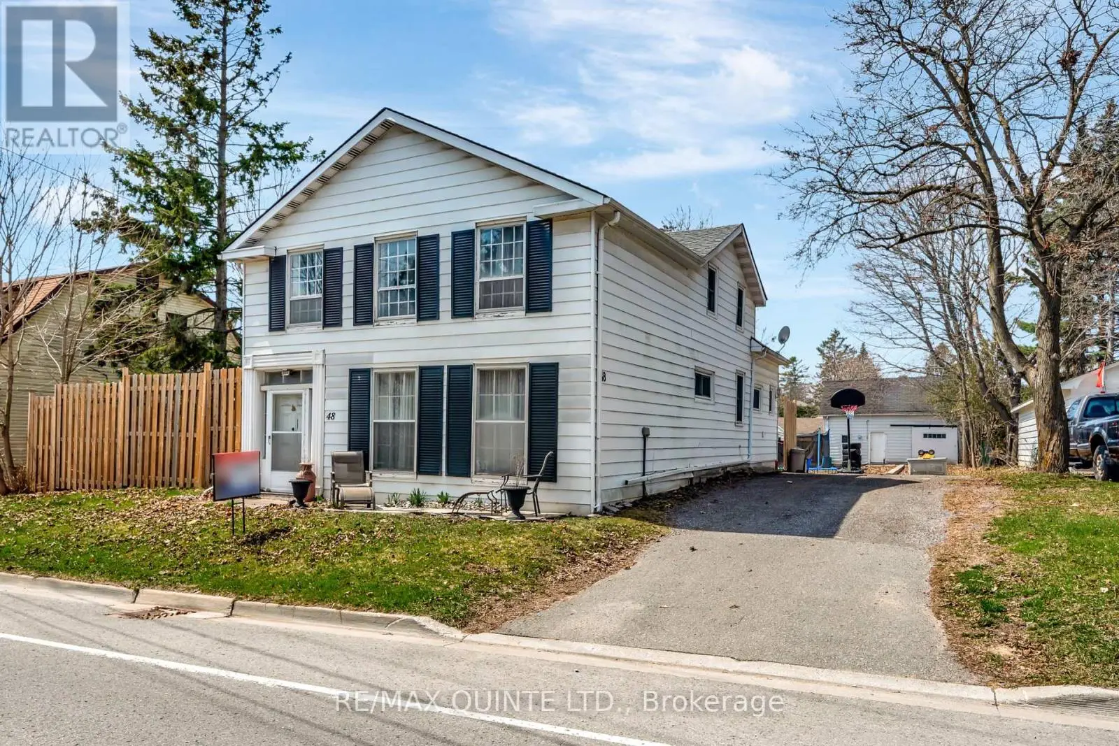48 Young Street, Brighton, Ontario  K0K 1H0 - Photo 1 - X12136355
