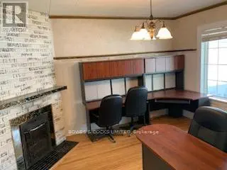 124 Maple Avenue, Dysart Et Al, Ontario  K0M 1S0 - Photo 1 - X12136624
