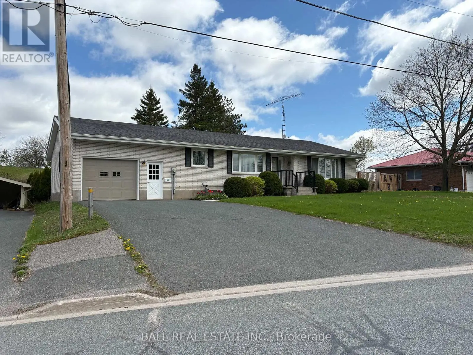 37 County Rd 40 N, Asphodel-Norwood, Ontario  K0L 2V0 - Photo 1 - X12136783