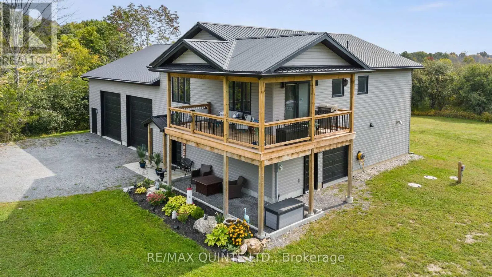 1467 County Road 19, Prince Edward County, Ontario  K0K 1T0 - Photo 1 - X12136876