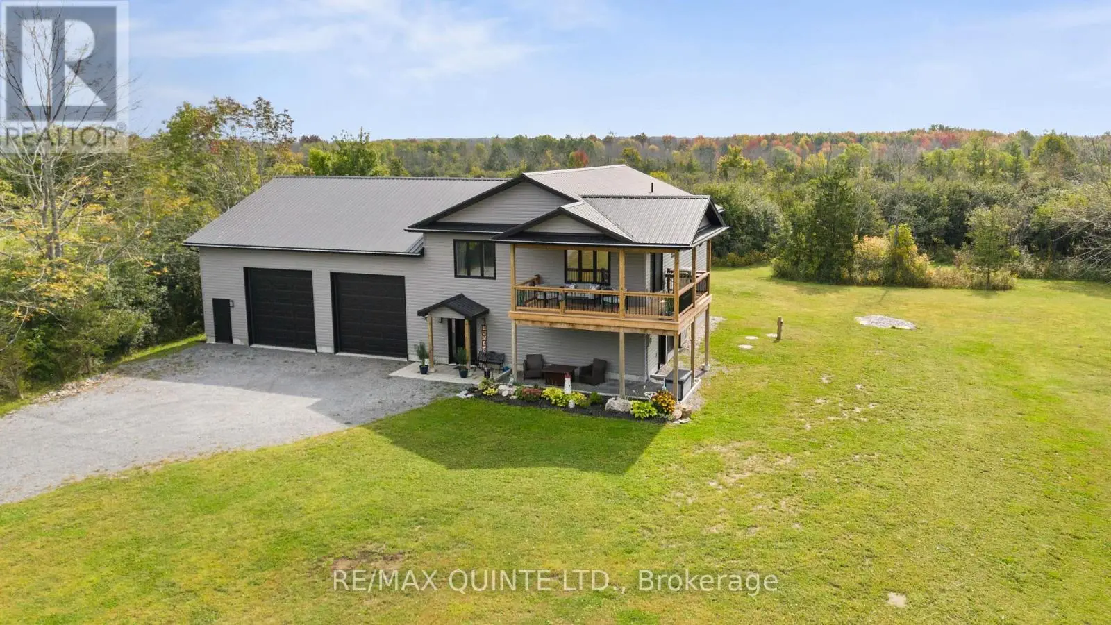 1467 County Road 19, Prince Edward County, Ontario  K0K 1T0 - Photo 2 - X12136876