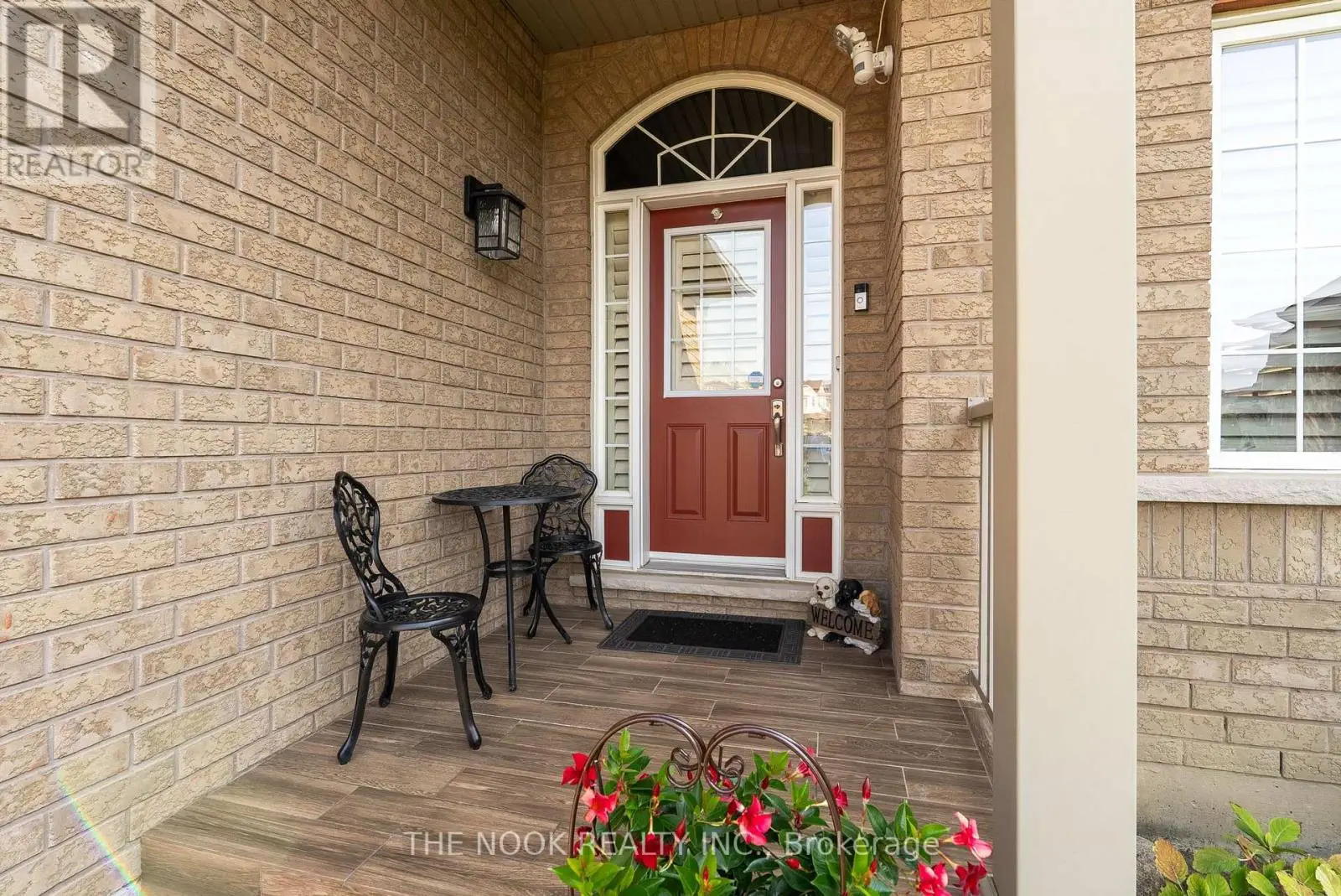 43 Lobb Court, Clarington, Ontario  L1C 0K4 - Photo 3 - E12137277