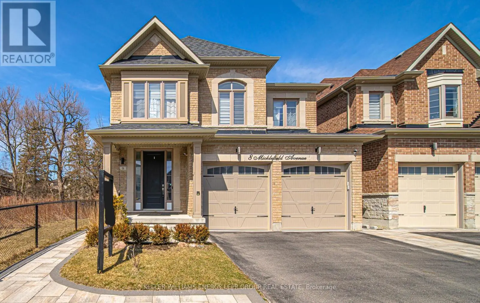 8 Micklefield Avenue, Whitby, Ontario  L1P 0C3 - Photo 1 - E12137532