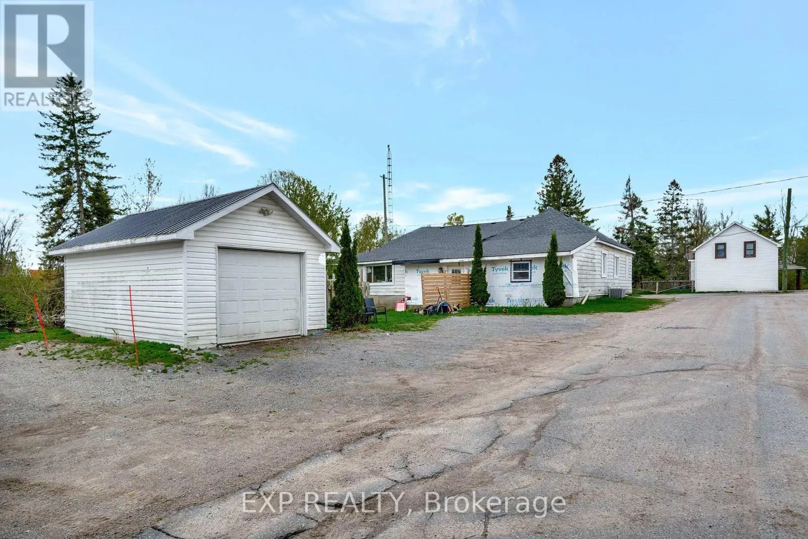 50 Queen Street, Tweed, Ontario  K0K 2L0 - Photo 3 - X12138072