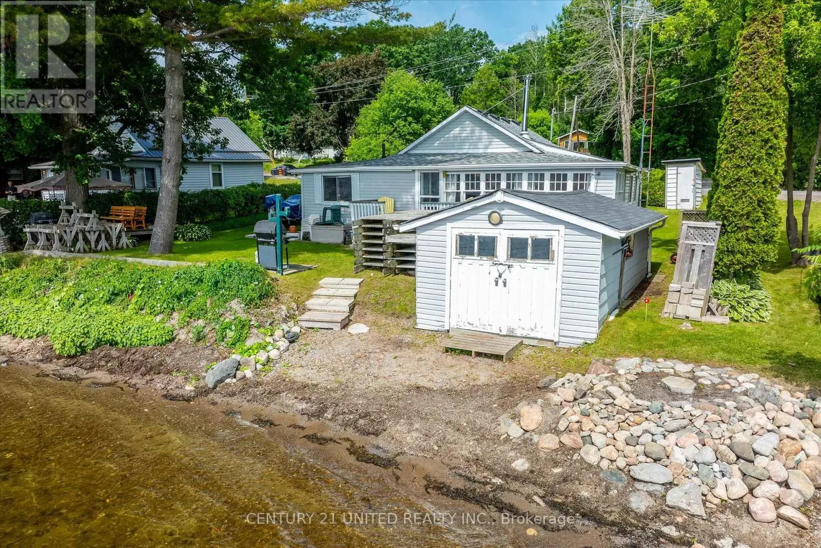221 Paudash Street, Hiawatha First Nation, Ontario  K0L 2G0 - Photo 2 - X12138102
