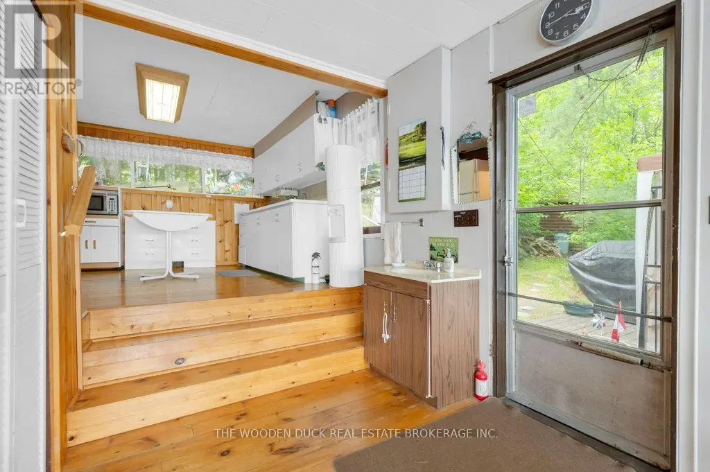 103 North Mazinaw Heights, Frontenac, Ontario  K0H 1K0 - Photo 3 - X12138130