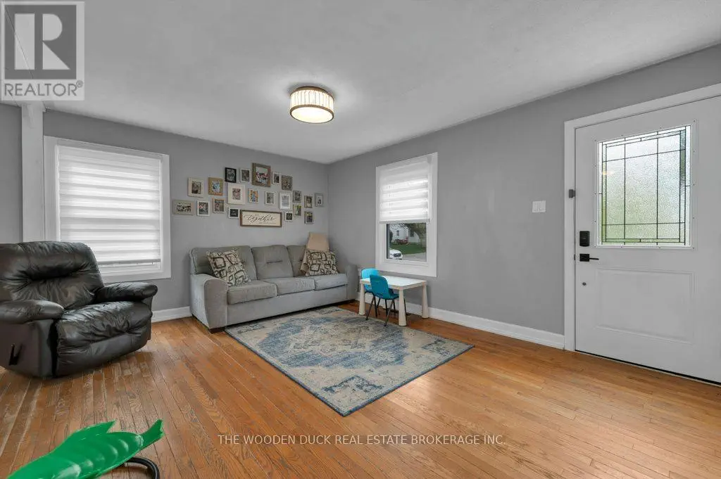 285 Kent Street, Cobourg, Ontario  K9A 1B6 - Photo 3 - X12138255