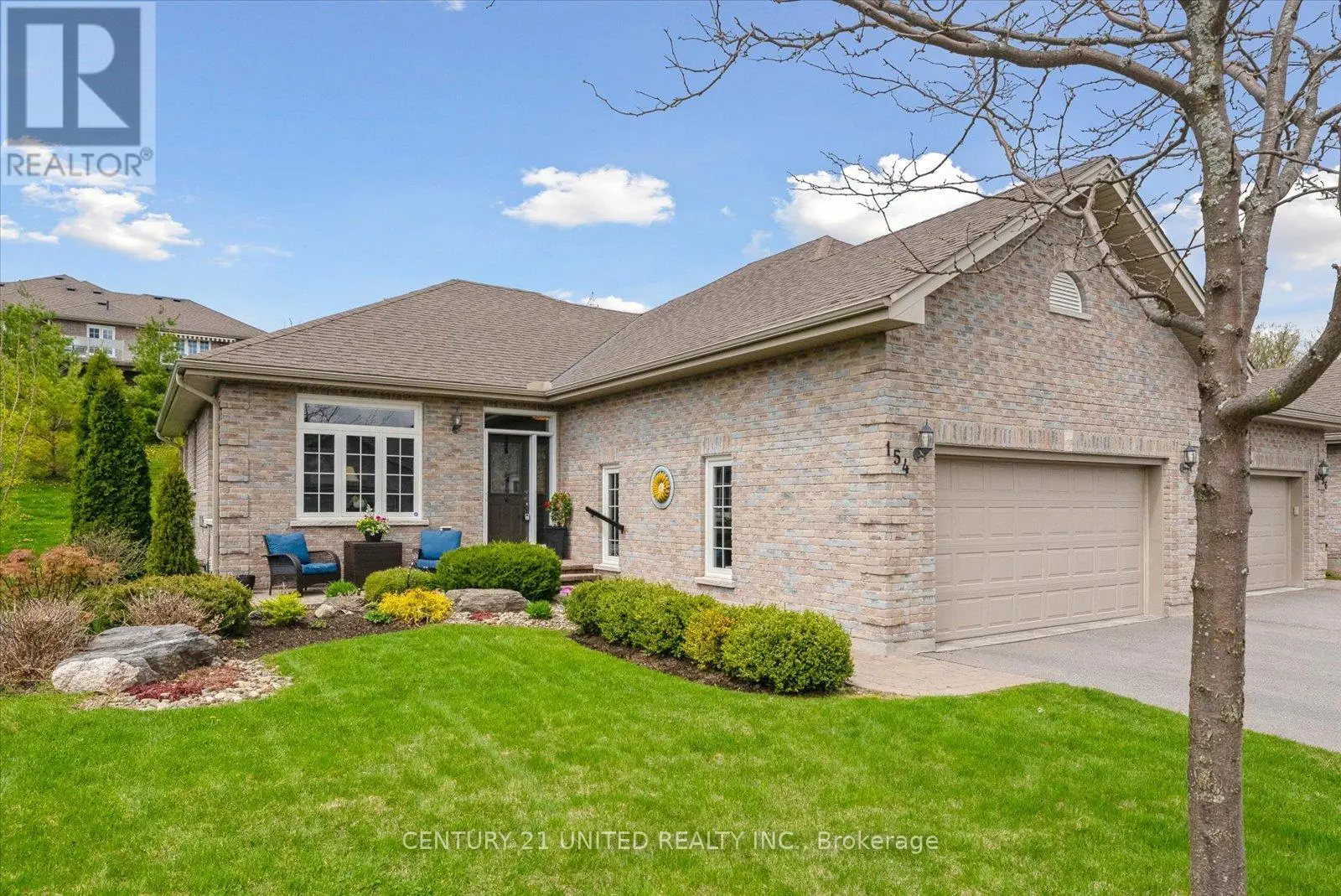 154 - 301 Carnegie Avenue, Peterborough North, Ontario  K9L 0B3 - Photo 1 - X12138256