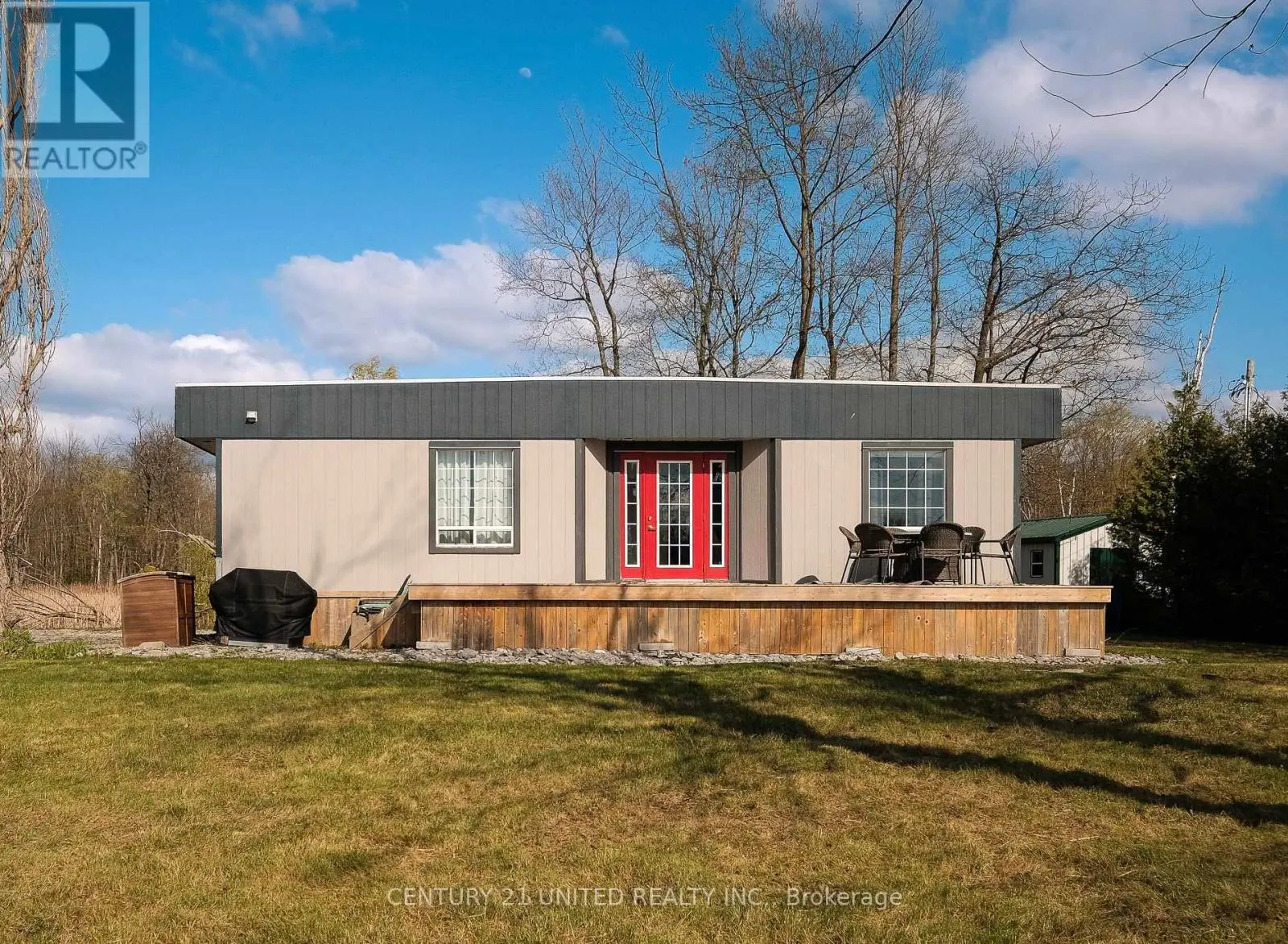 115 Rollie's Bay Road, Curve Lake First Nation 35, Ontario  K0L 2H0 - Photo 1 - X12138277