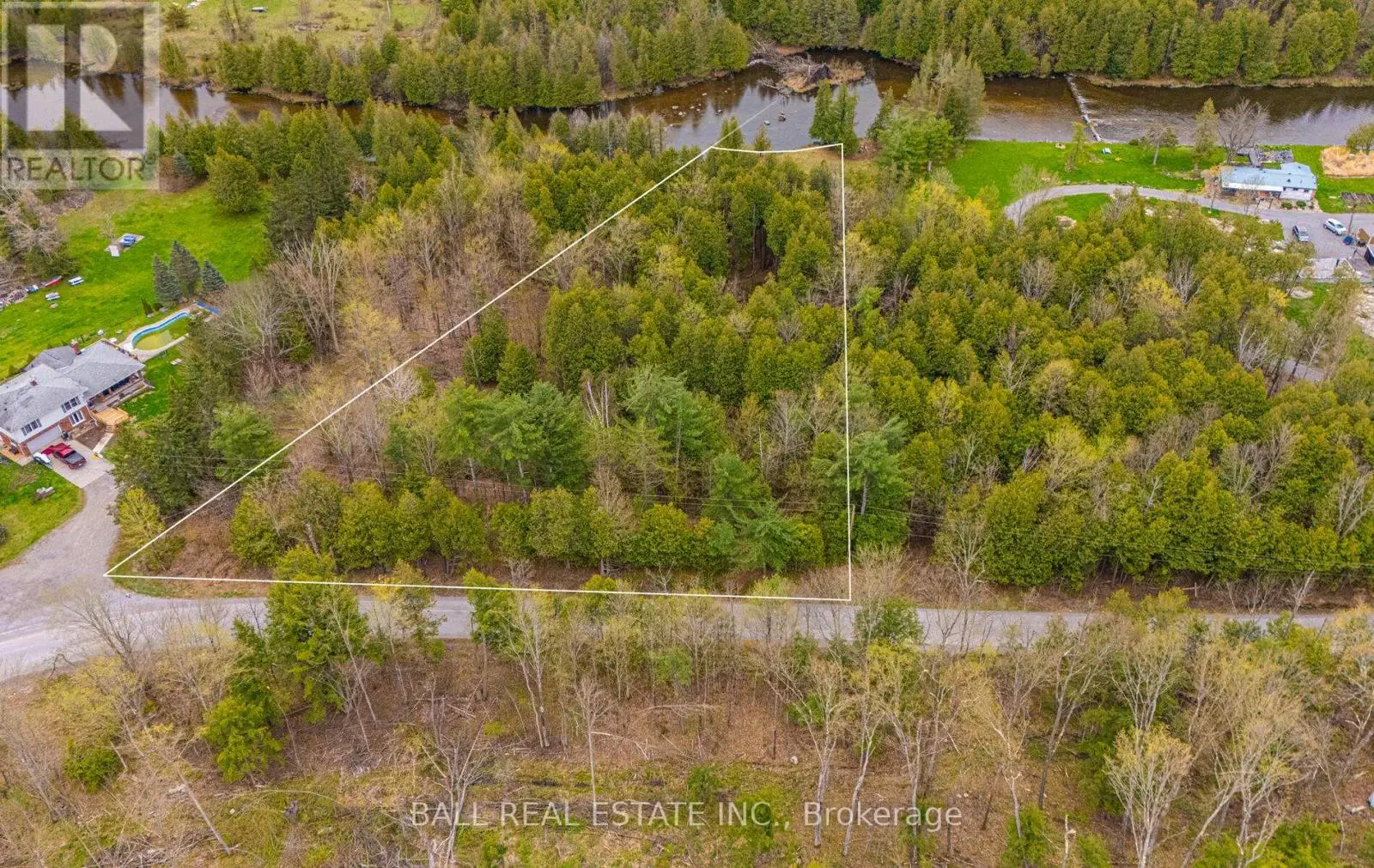 513 Sawmill Road, Douro-Dummer, Ontario  K0L 2H0 - Photo 1 - X12138523