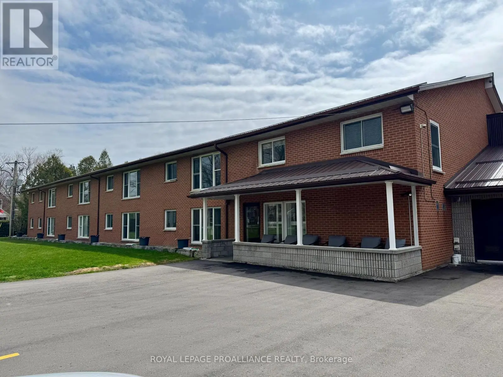 104 - 133 Ontario Street, Cobourg, Ontario  K9A 3B4 - Photo 3 - X12138548