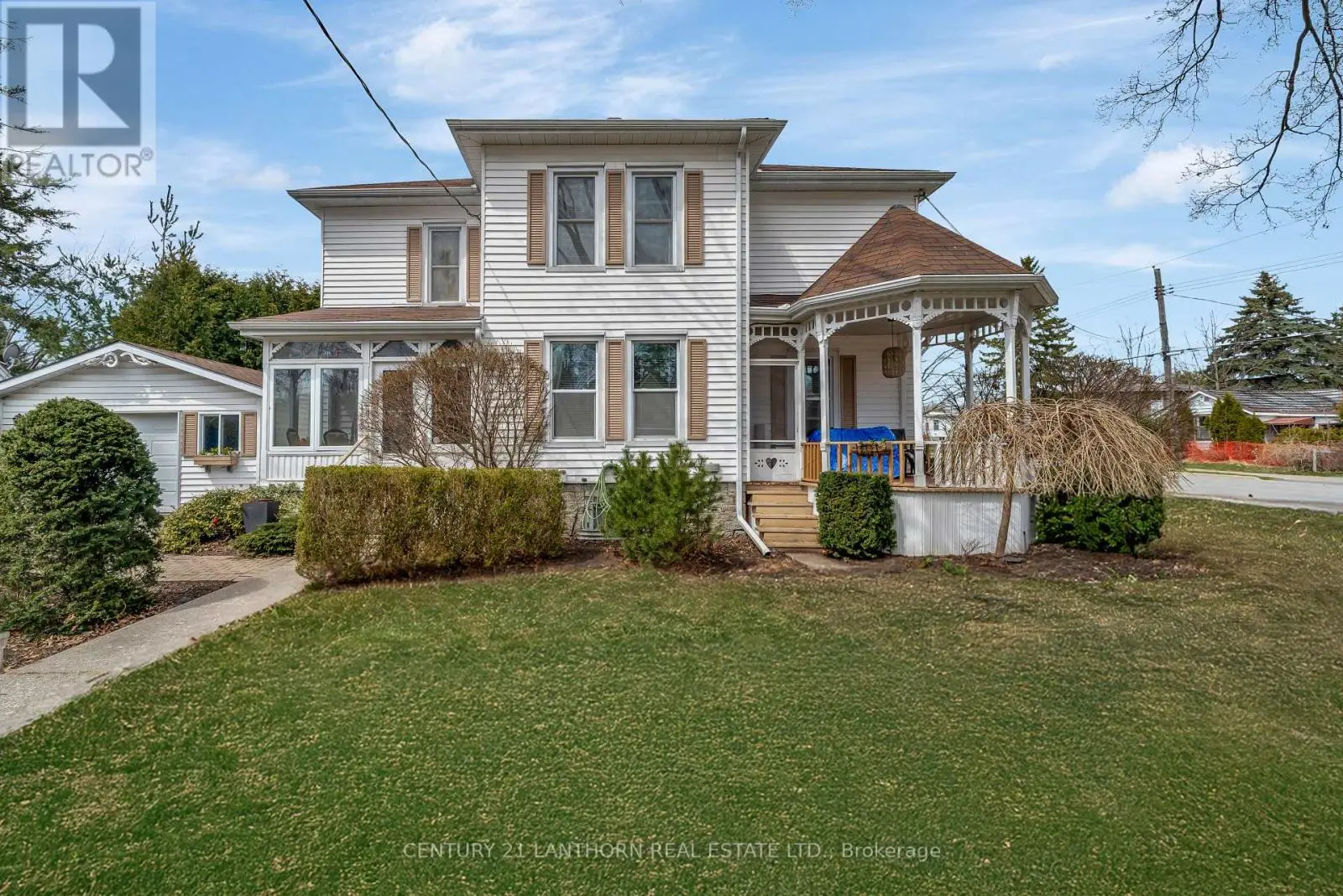 47 Paul Street, Prince Edward County, Ontario  K0K 2T0 - Photo 1 - X12138805