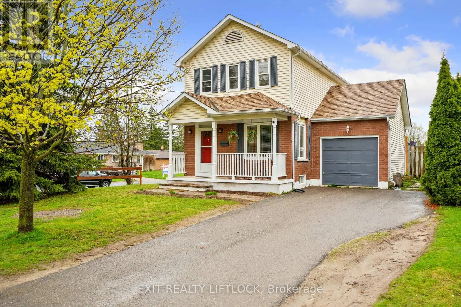 36 Kawartha Heights Boulevard, Peterborough West, Ontario  K9J 8B3 - Photo 1 - X12136865