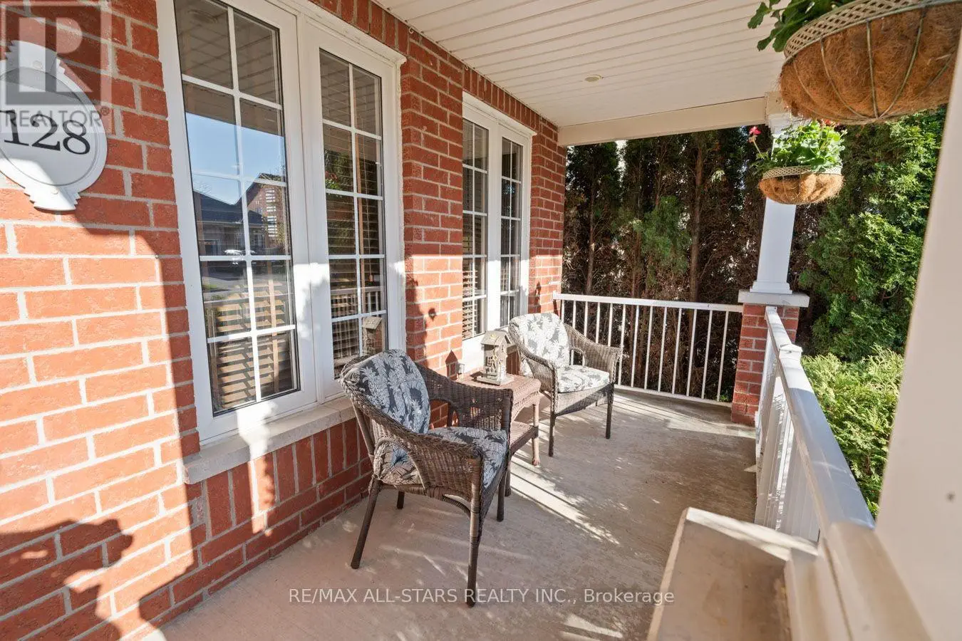 128 Earl Cuddie Boulevard, Scugog, Ontario  L9L 1E8 - Photo 3 - E12139183