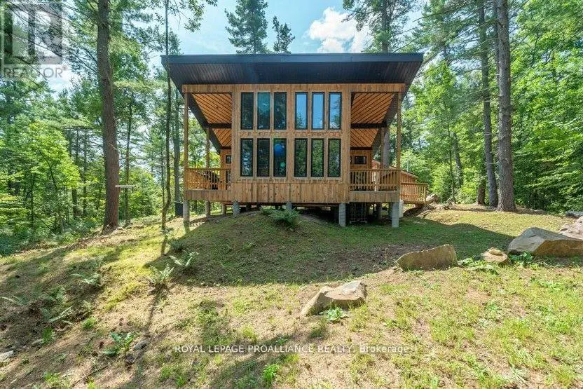 1812 Norway-Lake Lane, North Frontenac, Ontario  K0H 2M0 - Photo 2 - X12139185