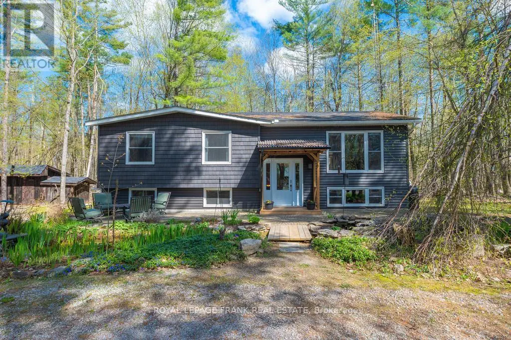132 Sugarbush Crescent, Trent Lakes, Ontario  K0L 1J0 - Photo 1 - X12139267