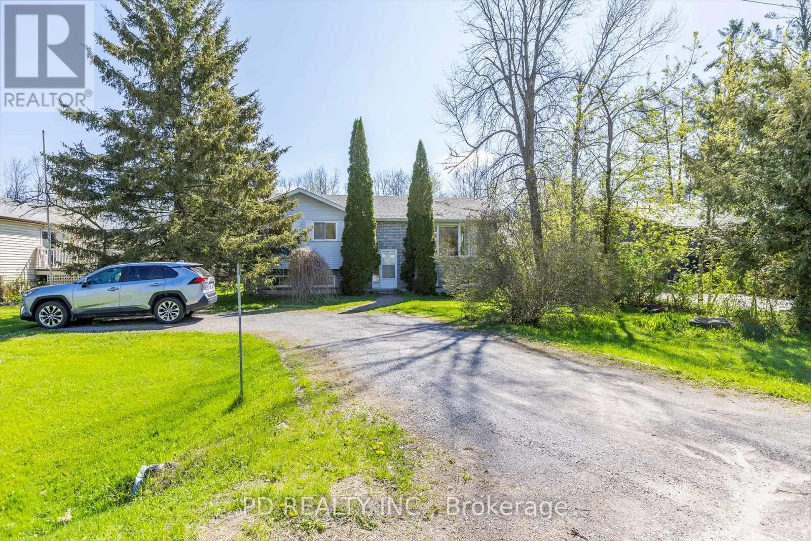 40 Clearview Drive, Kawartha Lakes, Ontario  K0L 2W0 - Photo 3 - X12139327