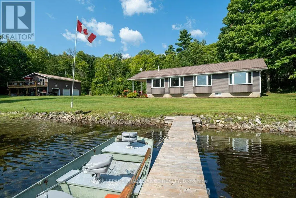 1049 Perry Lane, Frontenac, Ontario  K0H 1K0 - Photo 3 - X12139355