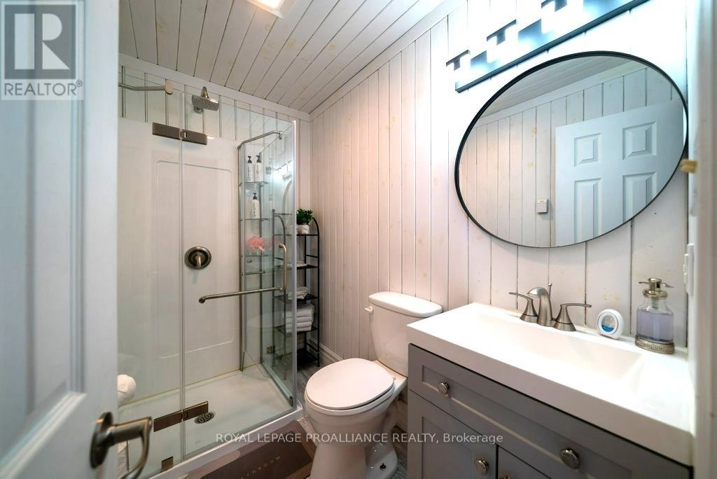 1049 Perry Lane, Frontenac, Ontario  K0H 1K0 - Photo 31 - X12139355