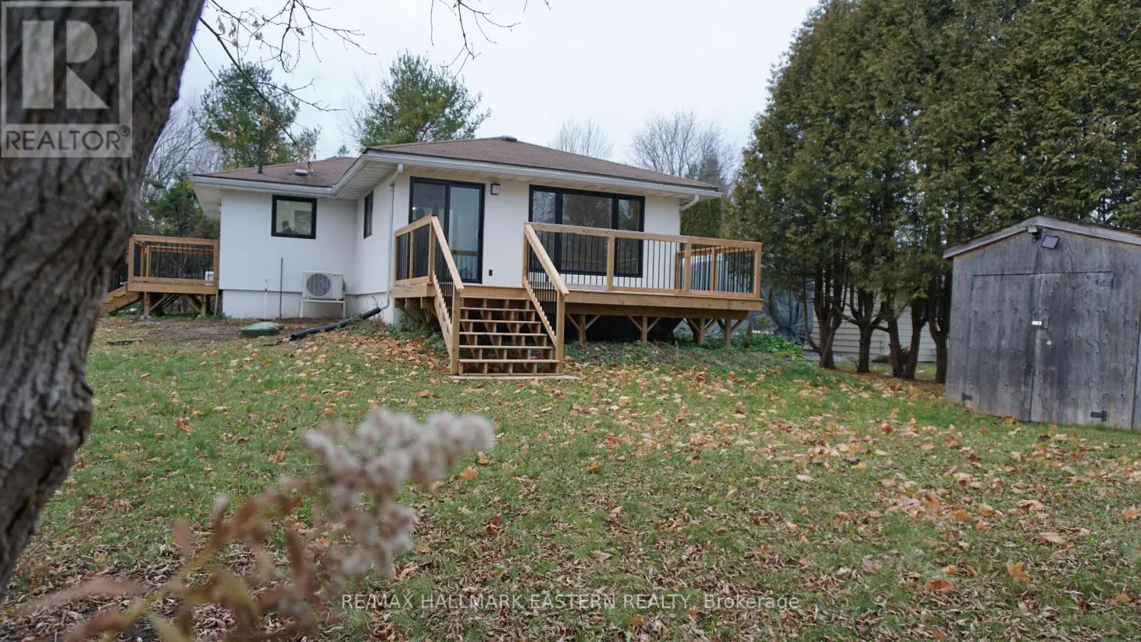 248 Crosby Drive, Kawartha Lakes, Ontario  K0M 1A0 - Photo 1 - X12137668