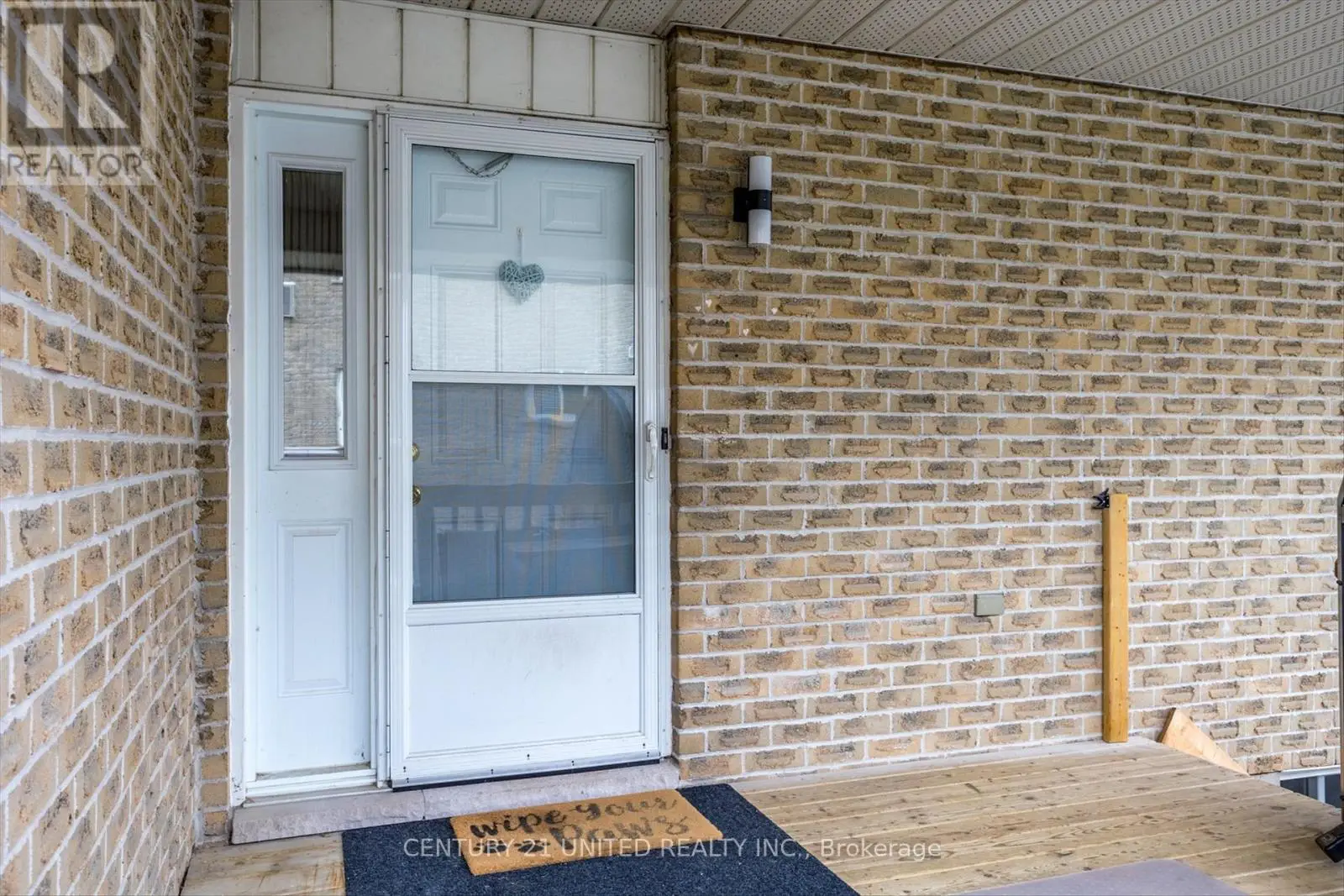 510 Crystal Drive, Peterborough South, Ontario  K9J 8G8 - Photo 3 - X12139515
