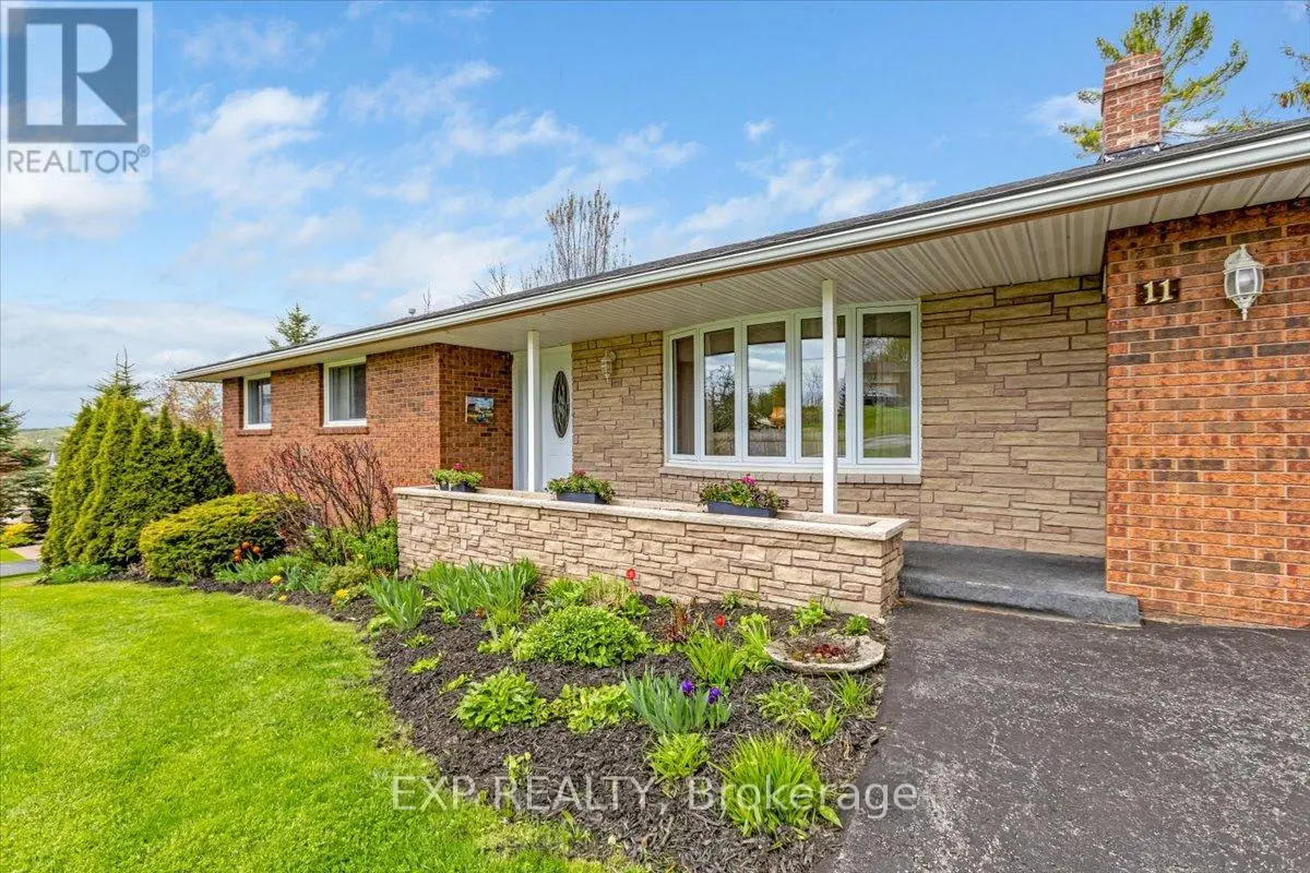 11 Park Street E, Cramahe, Ontario  K0K 1S0 - Photo 2 - X12140563