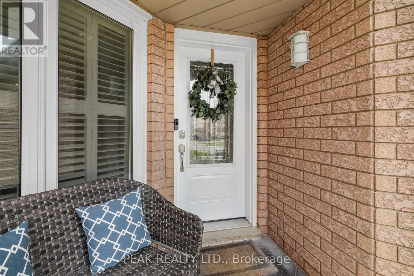 80 Fry Crescent, Clarington, Ontario  L1C 4Y3 - Photo 2 - E12136525