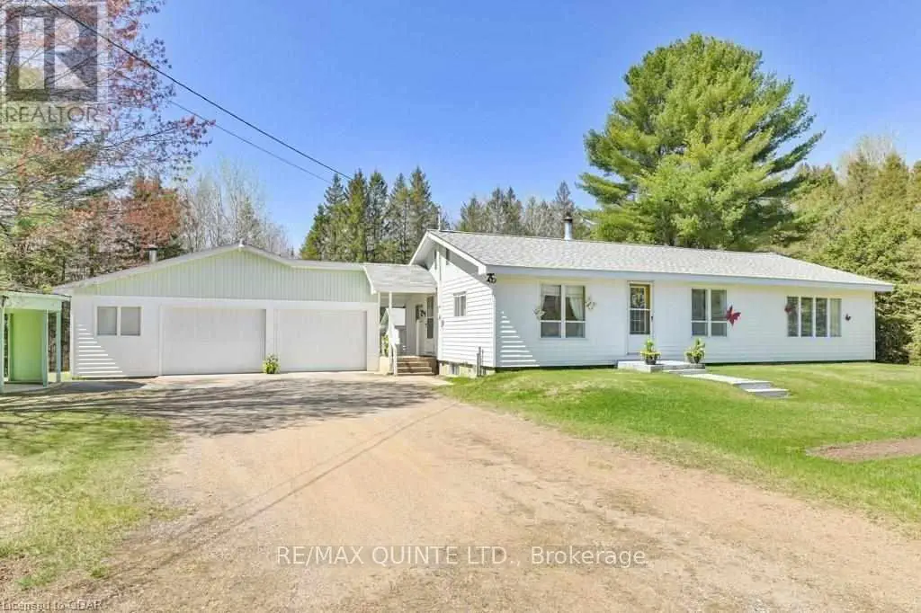 2063 HENDERSON ROAD, Frontenac, Ontario